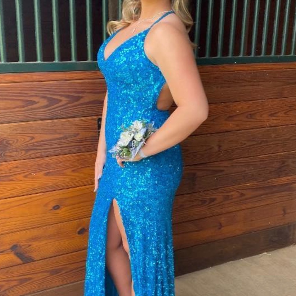 Prom dress